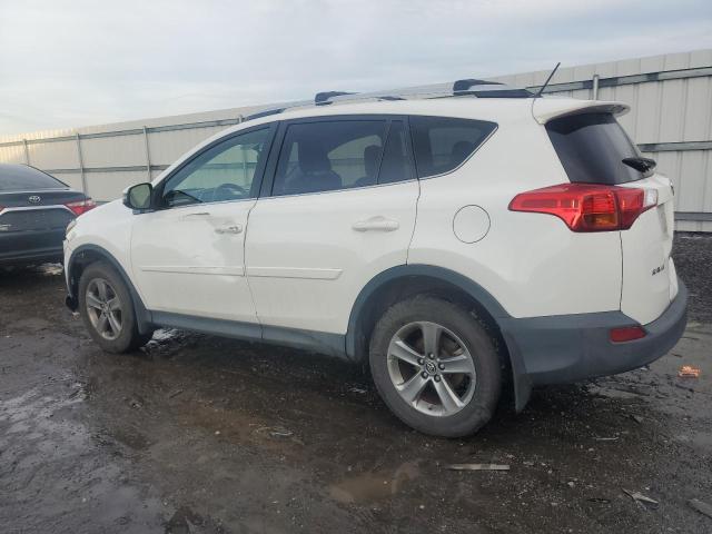 Photo 2 from auction – 2015 TOYOTA RAV4 XLE with VIN JTMRFREV3FD170692