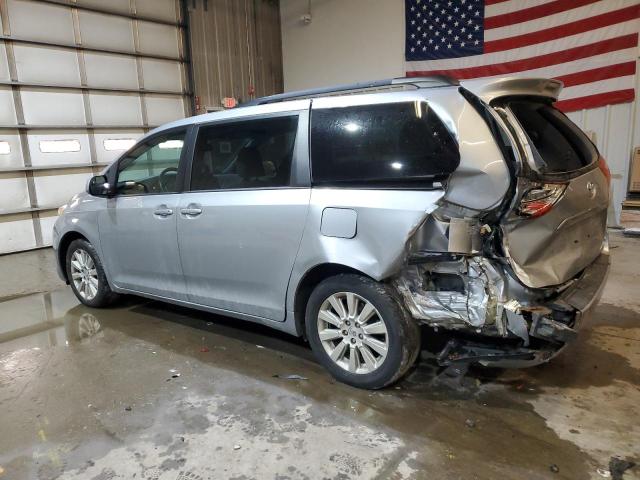 Photo 2 from auction – 2015 TOYOTA SIENNA LE with VIN 5TDJK3DC2FS116262
