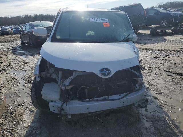 Photo 5 from auction – 2013 TOYOTA SCION with VIN JTKKUPB42D1032141