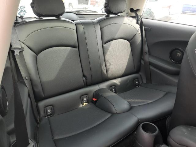 Снимка 10 от търг – 2015 MINI COOPER с VIN WMWXM5C59FT937585