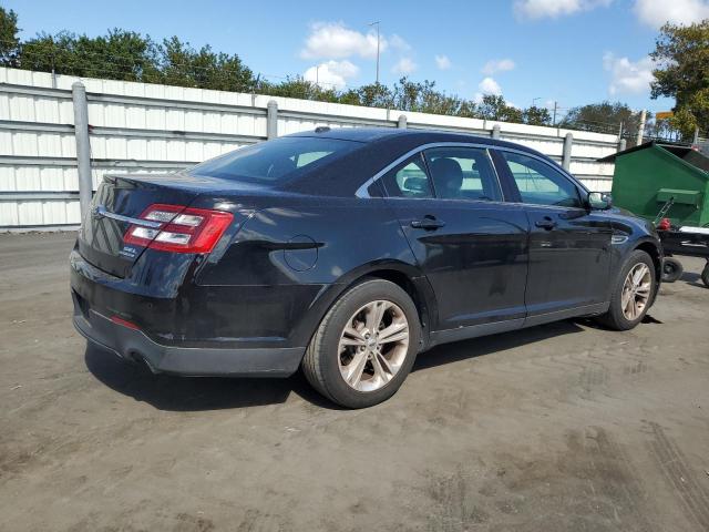 Photo 3 from auction – 2016 FORD TAURUS SEL with VIN 1FAHP2E80GG155924
