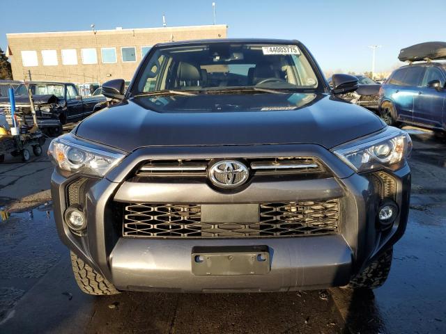 Photo 5 from auction – 2022 TOYOTA 4RUNNER SR with VIN JTENU5JR5N6087429