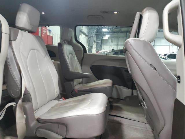 Photo 11 from auction – 2017 CHRYSLER PACIFICA T with VIN 2C4RC1EG9HR555850