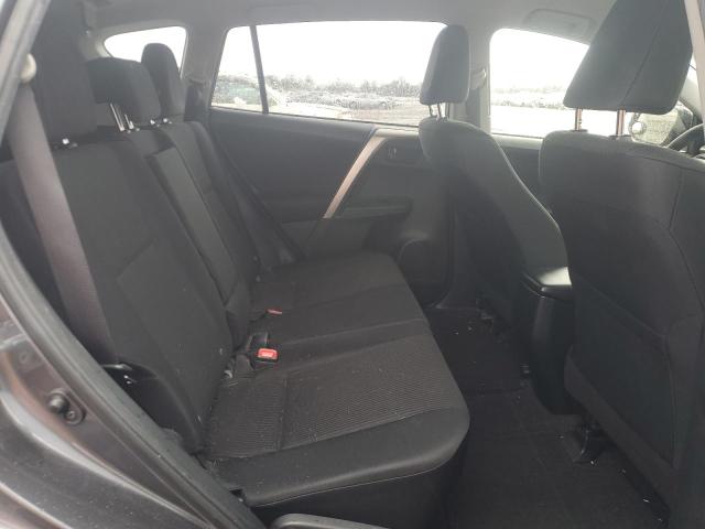 Photo 11 from auction – 2015 TOYOTA RAV4 LE with VIN JTMBFREV2FD168031