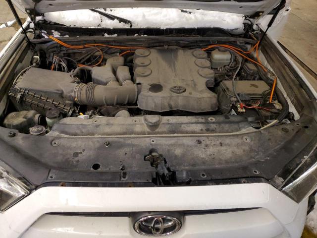 Photo 11 from auction – 2020 TOYOTA 4RUNNER SR with VIN JTEBU5JRXL5748135