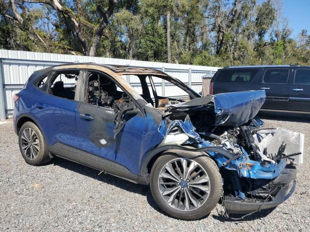 Photo 4 from auction – 2022 FORD ESCAPE SE with VIN 1FMCU0G64NUB68411