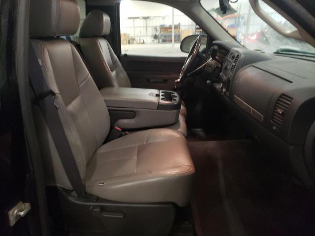 Photo 7 from auction – 2011 CHEVROLET 1500 with VIN 1GCNKSE09BZ292265