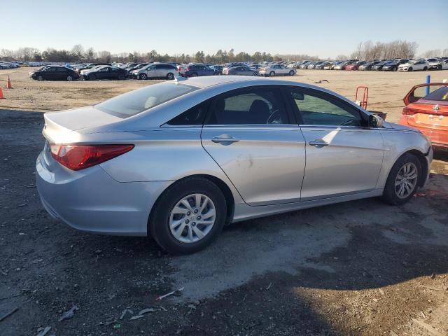 Photo 3 from auction – 2012 HYUNDAI SONATA GLS with VIN 5NPEB4AC4CH494886