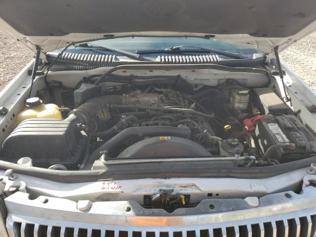 Photo 11 from auction – 2005 MERCURY MOUNTAINEE with VIN 4M2DU86W35ZJ15270