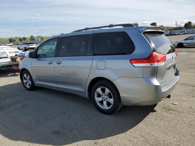 Photo 2 from auction – 2011 TOYOTA SIENNA LE with VIN 5TDKK3DC0BS135634
