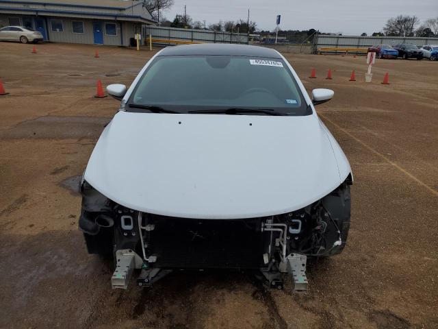 Photo 5 from auction – 2016 CHRYSLER 200 LIMITE with VIN 1C3CCCAB3GN190609