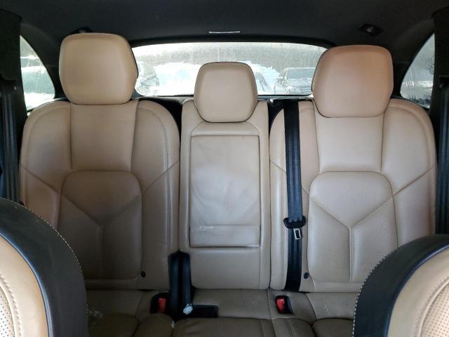 Photo 10 from auction – 2016 PORSCHE CAYENNE with VIN WP1AA2A22GKA08501