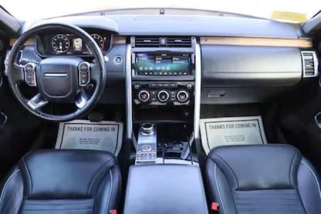 Photo 9 from auction – 2018 LAND ROVER DISCOVERY with VIN SALRT2RV2JA048855