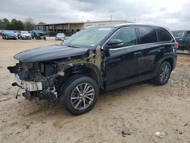 TOYOTA HIGHLANDER 2019 with VIN 5TDKZRFHXKS560558 - Photo from auction