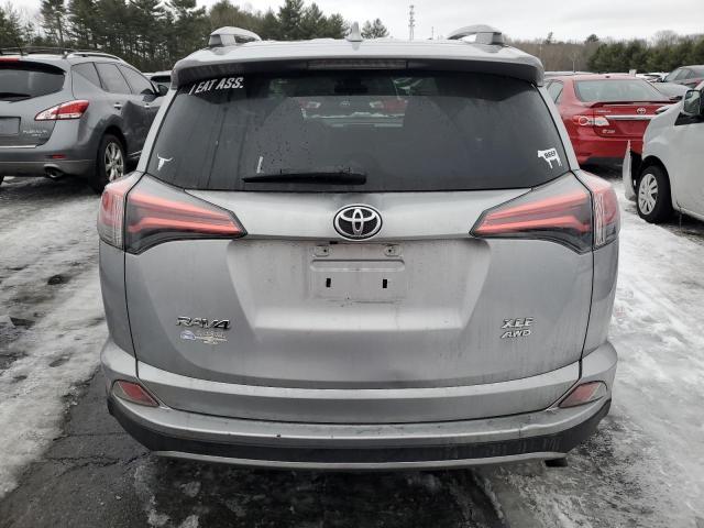 Photo 6 from auction – 2017 TOYOTA RAV4 XLE with VIN 2T3RFREV5HW613656