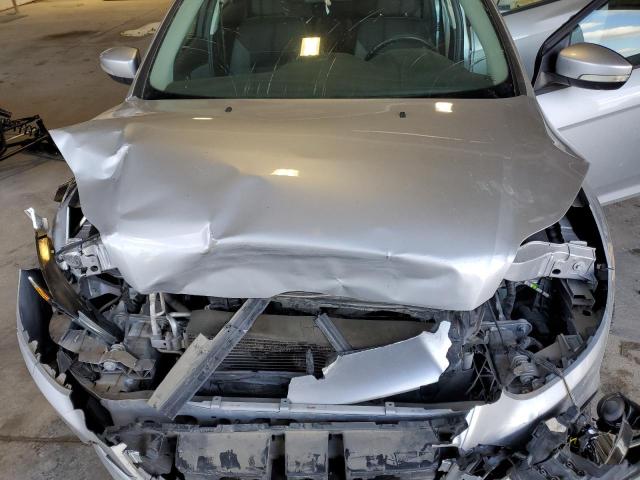 Photo 11 from auction – 2014 FORD FOCUS SE with VIN 1FADP3K26EL276403