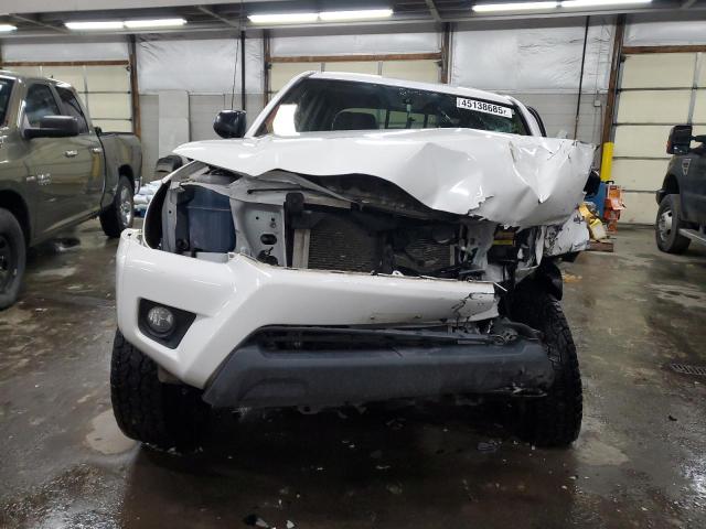 Photo 5 from auction – 2013 TOYOTA TACOMA DOU with VIN 3TMLU4EN8DM112092