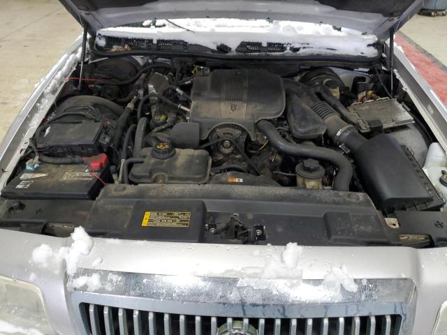 Photo 11 from auction – 2011 MERCURY GRAND MARQ with VIN 2MEBM7FV7BX600476