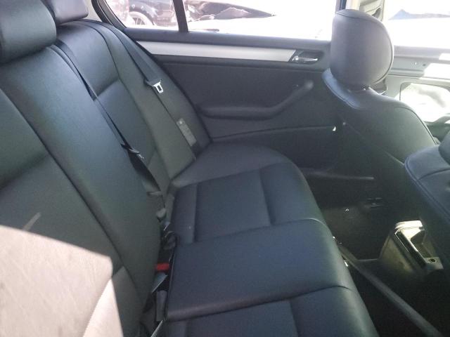 Photo 10 from auction – 2004 BMW 325 I with VIN WBAET37424NJ42802