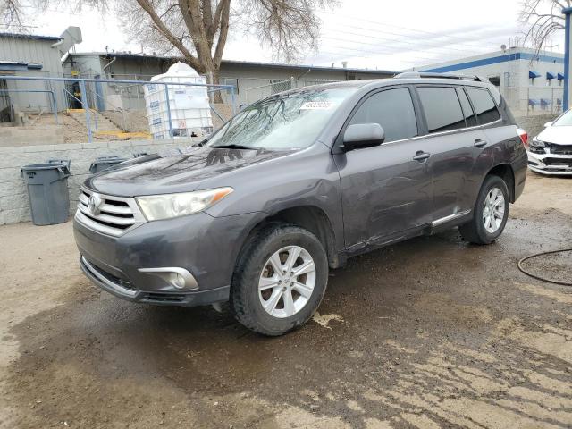 TOYOTA HIGHLANDER 2012 с VIN 5TDBK3EH6CS164194 - Снимка от търг