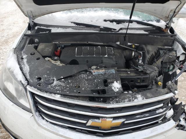 Photo 12 from auction – 2017 CHEVROLET TRAVERSE L with VIN 1GNKRGKD1HJ233504