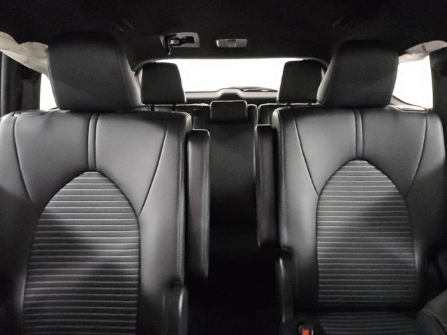 Photo 10 from auction – 2024 TOYOTA HIGHLANDER with VIN 5TDKDRBH8RS550593