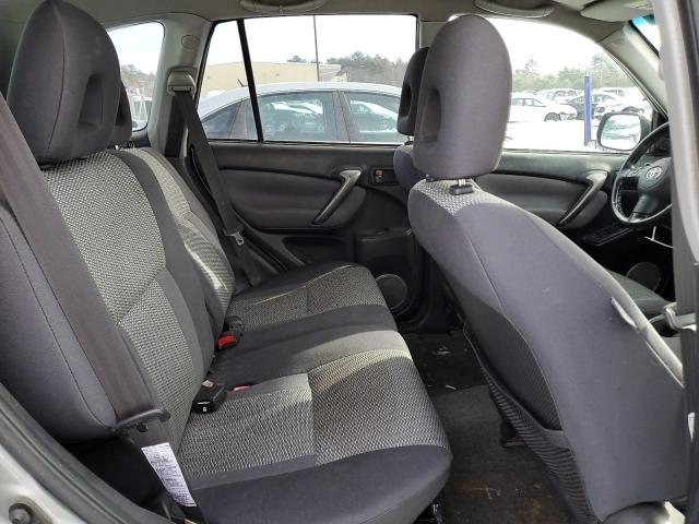 Photo 11 from auction – 2005 TOYOTA RAV4 with VIN JTEHD20V050051189