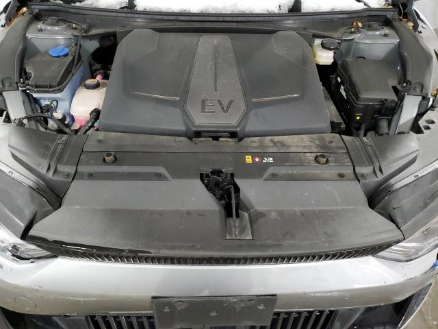 Photo 12 from auction – 2023 KIA EV6 LIGHT with VIN KNDC34LA7P5128121