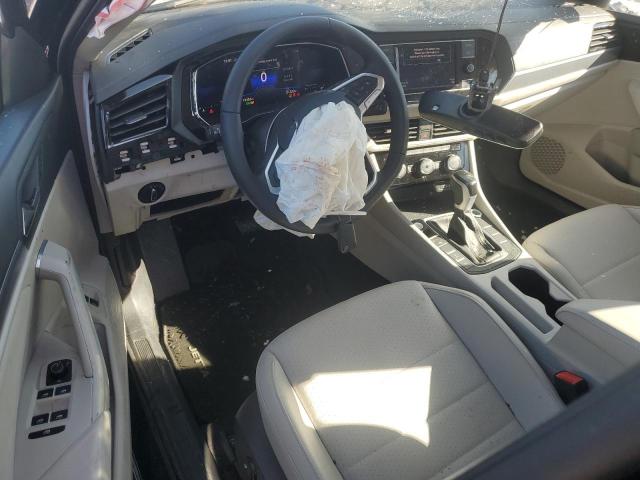 Photo 8 from auction – 2024 VOLKSWAGEN JETTA SE with VIN 3VW7M7BU1RM010846