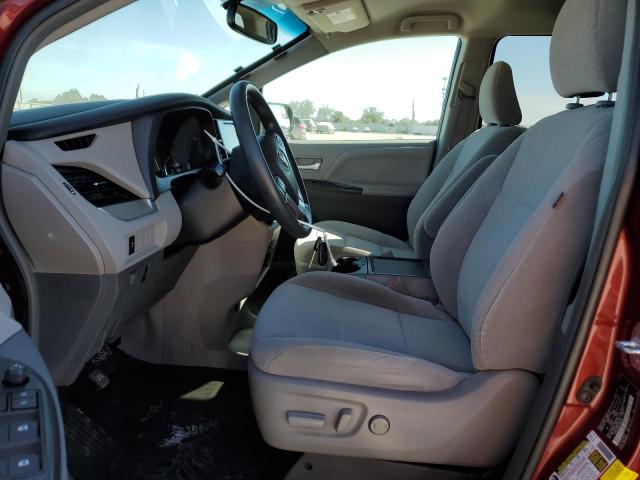 Photo 7 from auction – 2017 TOYOTA SIENNA LE with VIN 5TDKZ3DC6HS846937