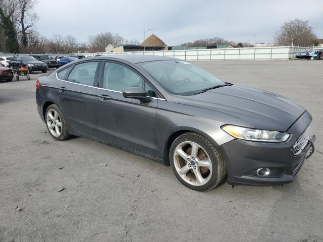 Photo 4 from auction – 2016 FORD FUSION S with VIN 3FA6P0G77GR129670