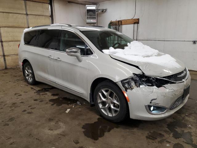 Photo 4 from auction – 2017 CHRYSLER PACIFICA L with VIN 2C4RC1GG7HR599116
