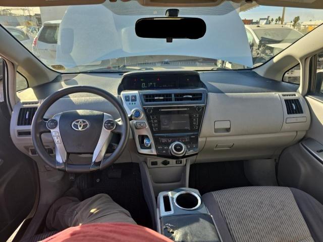 Photo 9 from auction – 2015 TOYOTA PRIUS V with VIN JTDZN3EU0FJ024162