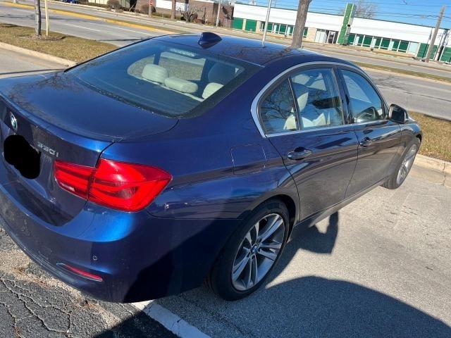 صورة رقم 4 من المزاد - 2017 BMW 330 I مع VIN WBA8B9C53HK884571