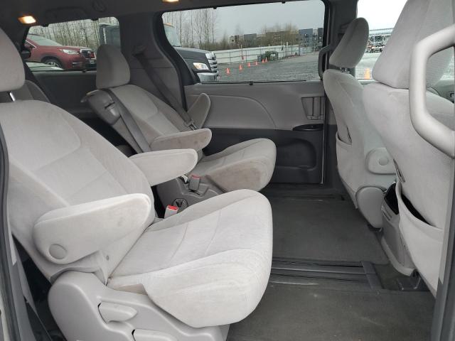 Photo 11 from auction – 2016 TOYOTA SIENNA LE with VIN 5TDKK3DC9GS693568