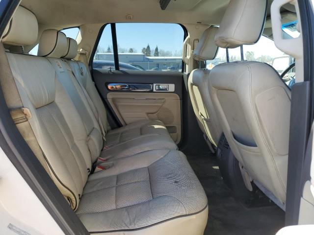 Photo 11 from auction – 2008 LINCOLN MKX with VIN 2LMDU68C88BJ02583