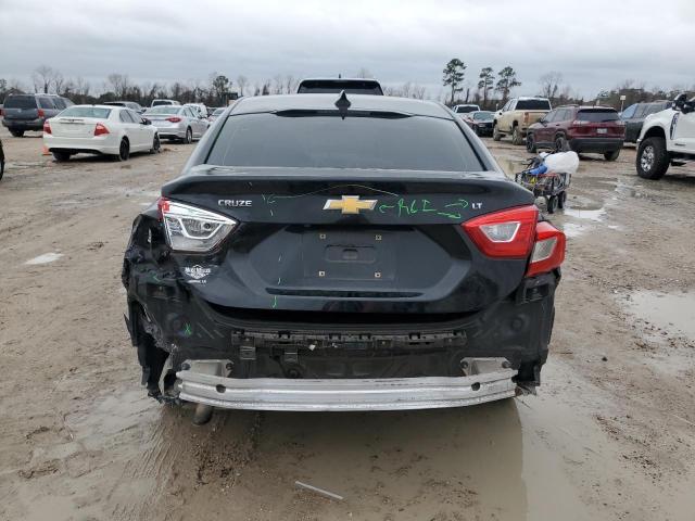 Photo 6 from auction – 2018 CHEVROLET CRUZE LT with VIN 1G1BE5SM3J7246761