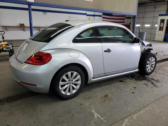 Photo 3 from auction – 2014 VOLKSWAGEN BEETLE with VIN 3VWFP7AT4EM620407
