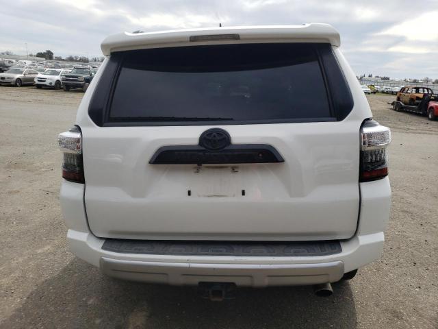 Photo 6 from auction – 2018 TOYOTA 4RUNNER SR with VIN JTEBU5JR9J5512458