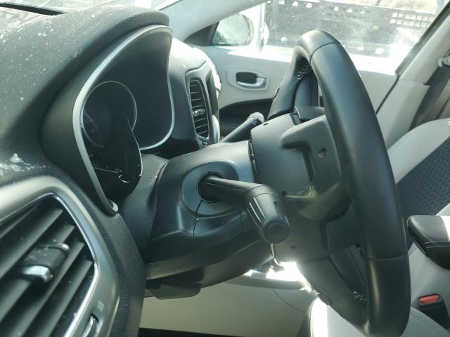 Photo 9 from auction – 2019 JEEP COMPASS LA with VIN 3C4NJDBB6KT661515