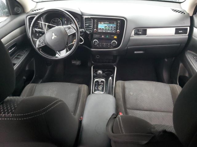 Photo 8 from auction – 2017 MITSUBISHI OUTLANDER with VIN JA4AD2A31HZ004881