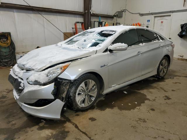 HYUNDAI SONATA HYB 2014 with VIN KMHEC4A49EA112363 - Photo from auction