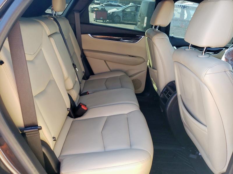Photo 11 from auction – 2018 CADILLAC XT5 with VIN 1GYKNARS2JZ156519