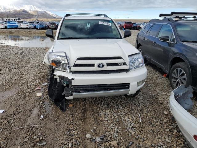 Photo 5 from auction – 2004 TOYOTA 4RUNNER SR with VIN JTEBT14R448010600