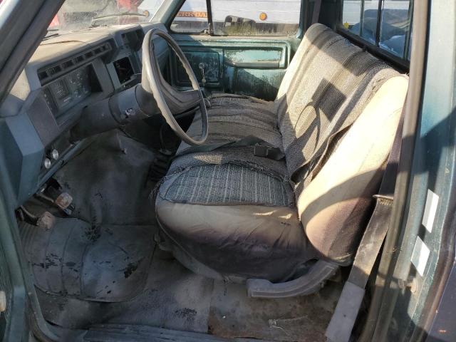 Photo 7 from auction – 1983 FORD F100 with VIN 1FTCF10YXDLA03516