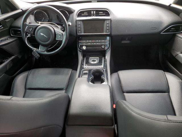 Снимка 8 от търг – 2017 JAGUAR XE PREMIUM с VIN SAJAJ4BV5HA970337