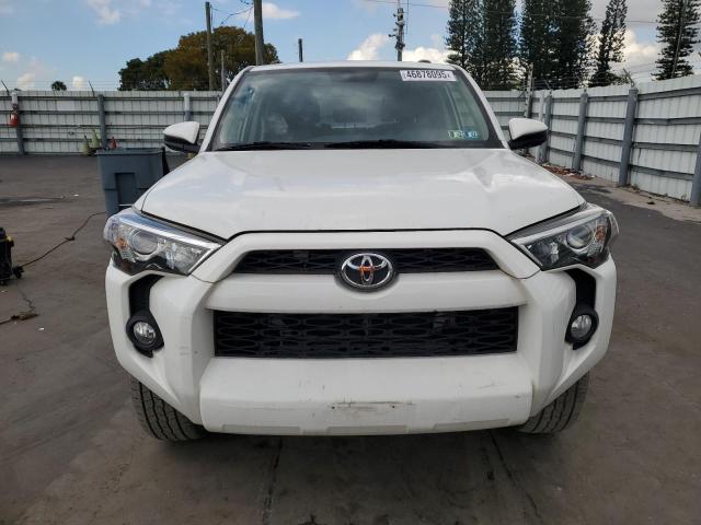 Photo 5 from auction – 2019 TOYOTA 4RUNNER SR with VIN JTEBU5JR9K5683017