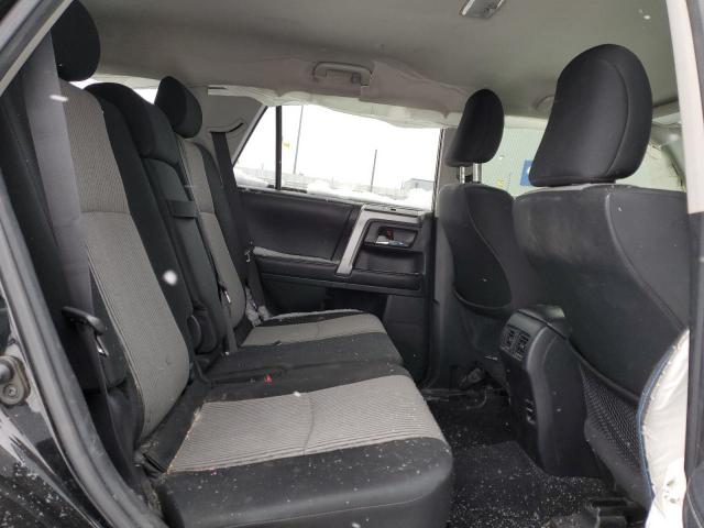 Photo 11 from auction – 2018 TOYOTA 4RUNNER SR with VIN JTEBU5JR7J5539142