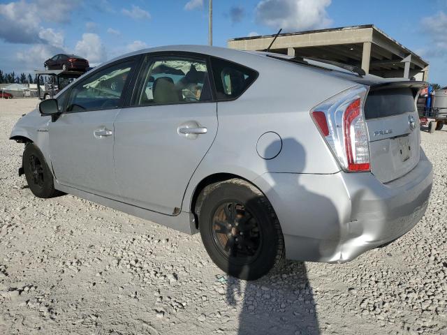 صورة رقم 2 من المزاد - 2015 TOYOTA PRIUS مع VIN JTDKN3DU3F0440702