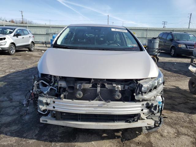 Photo 5 from auction – 2017 TOYOTA PRIUS PRIM with VIN JTDKARFP6H3049731